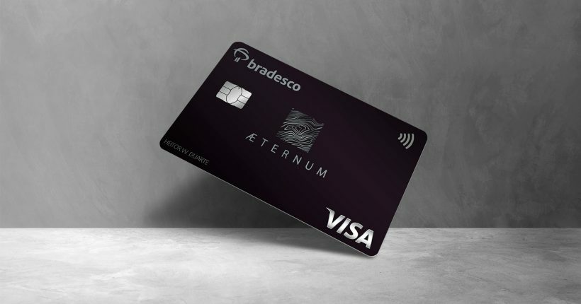 Cartão Bradesco Aeternum, oferecido aos clientes dos segmentos de alta renda do banco